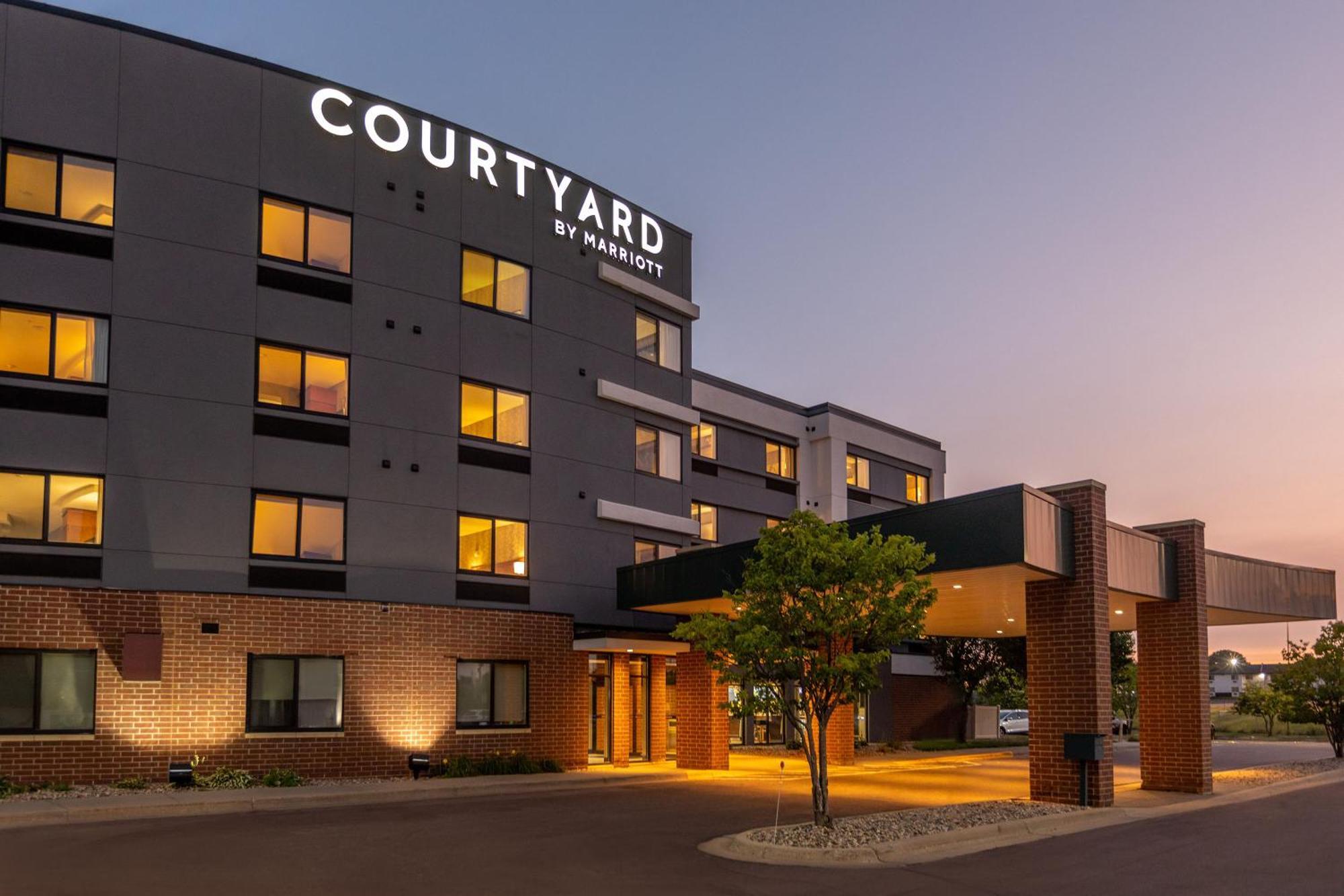 Courtyard By Marriott Sioux Falls Extérieur photo